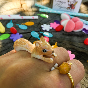 Anillo Ardilla Café Claro