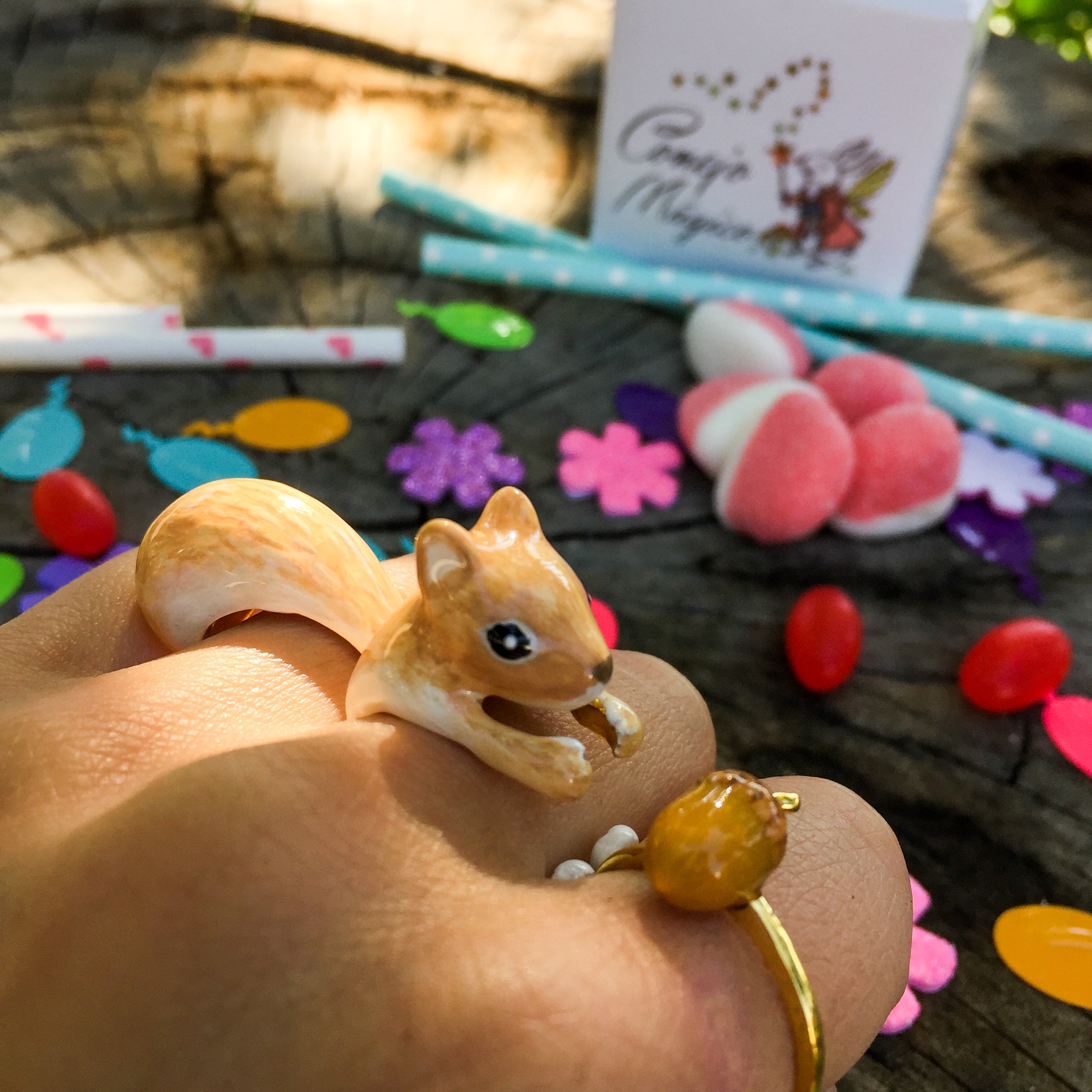 Anillo Ardilla Café Claro