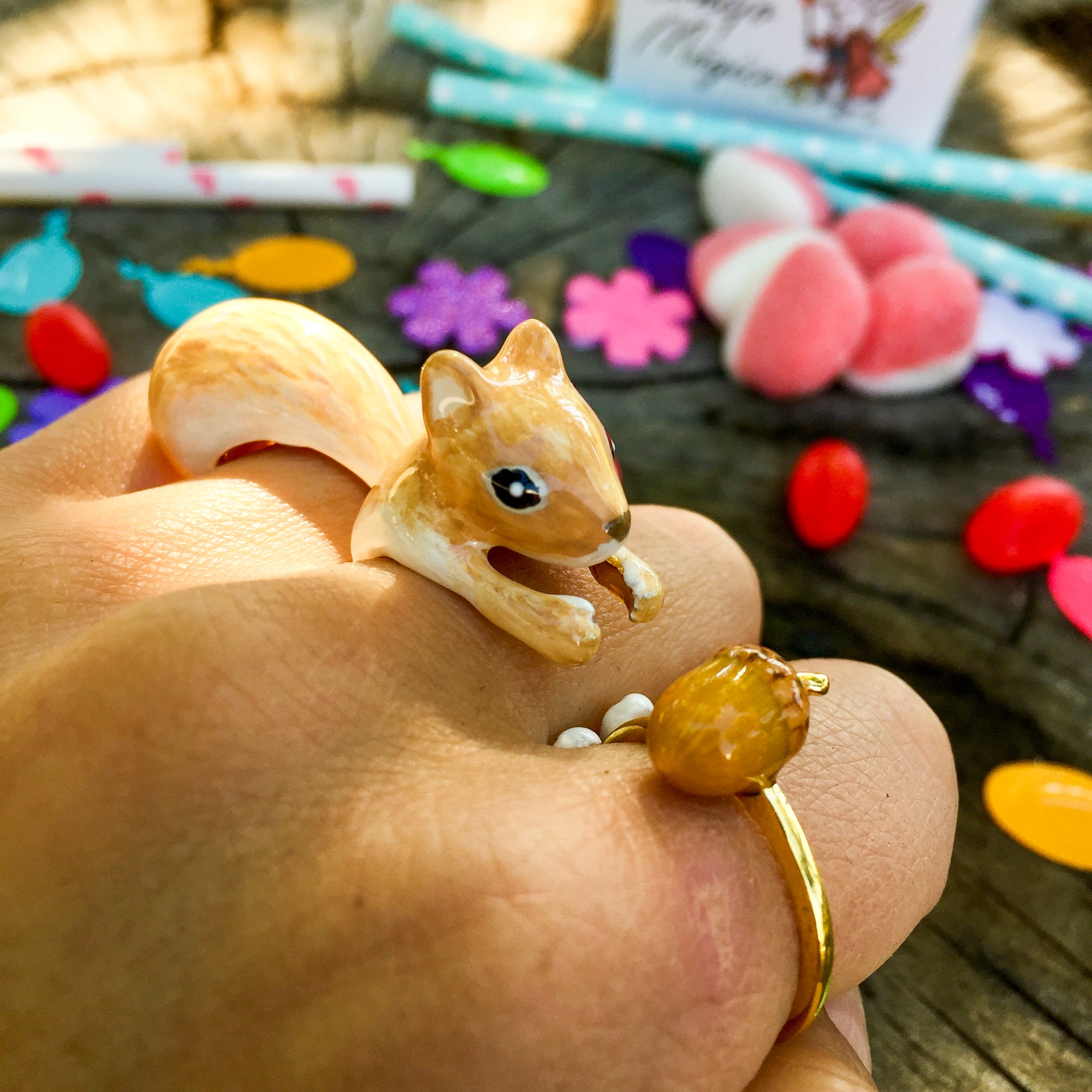 Anillo Ardilla Café Claro