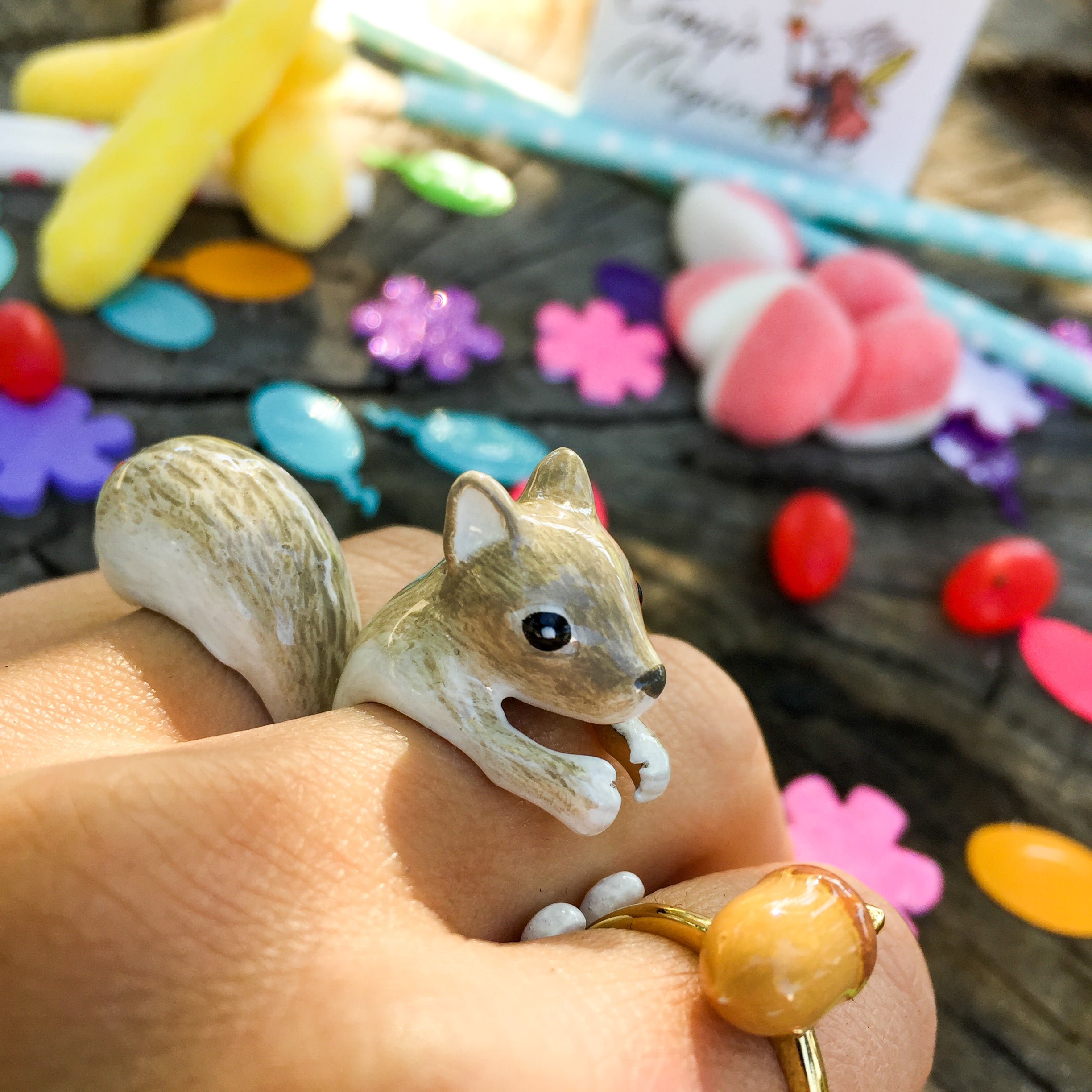 Anillo Ardilla Gris