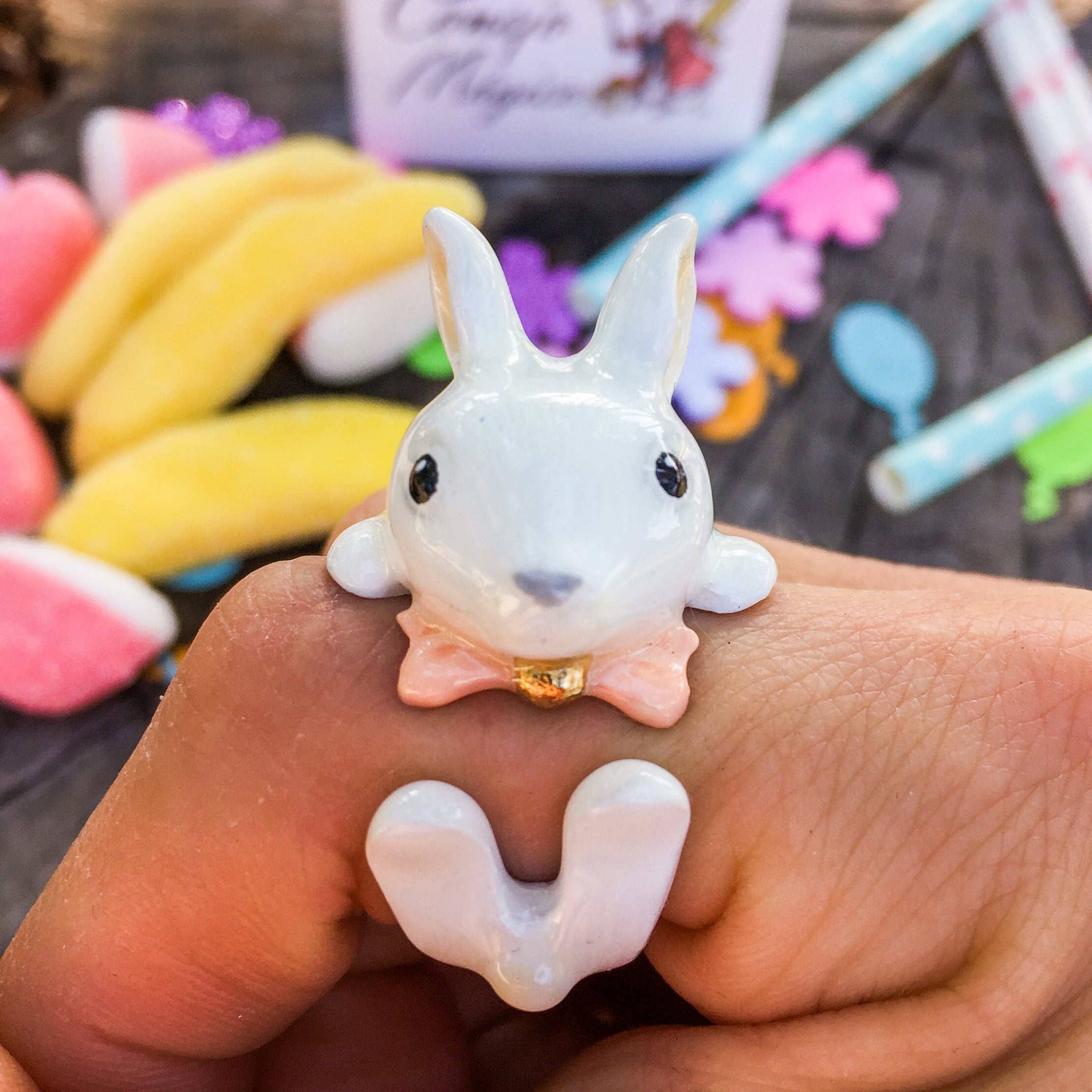 Anillo Conejo Corbatín Rosado o Celeste