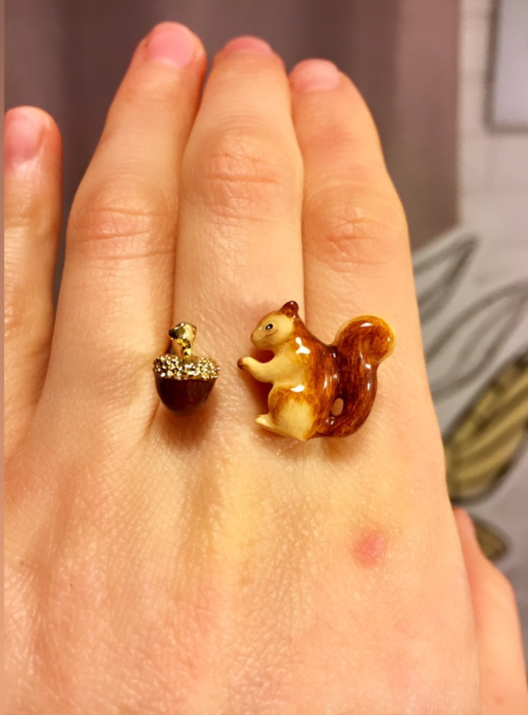 Anillo Ardilla Avellana