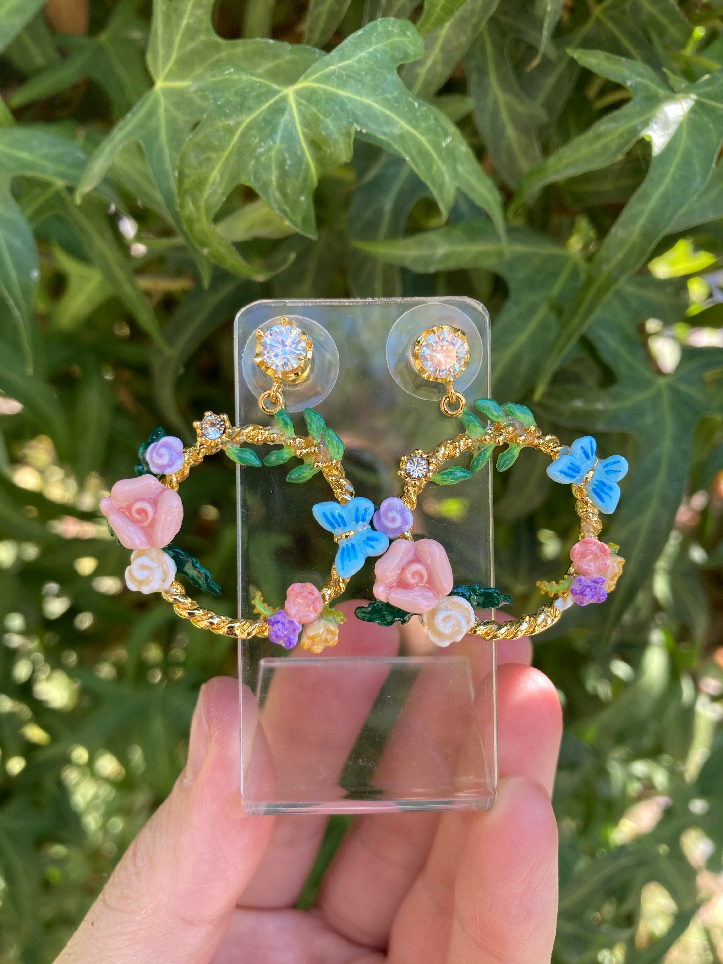 Aros Florales Zircón de Cristal